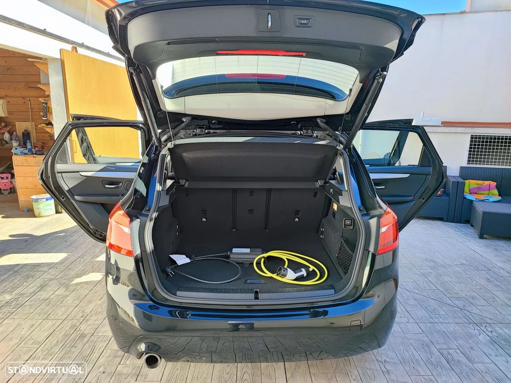 BMW 225xe Active Tourer - 13