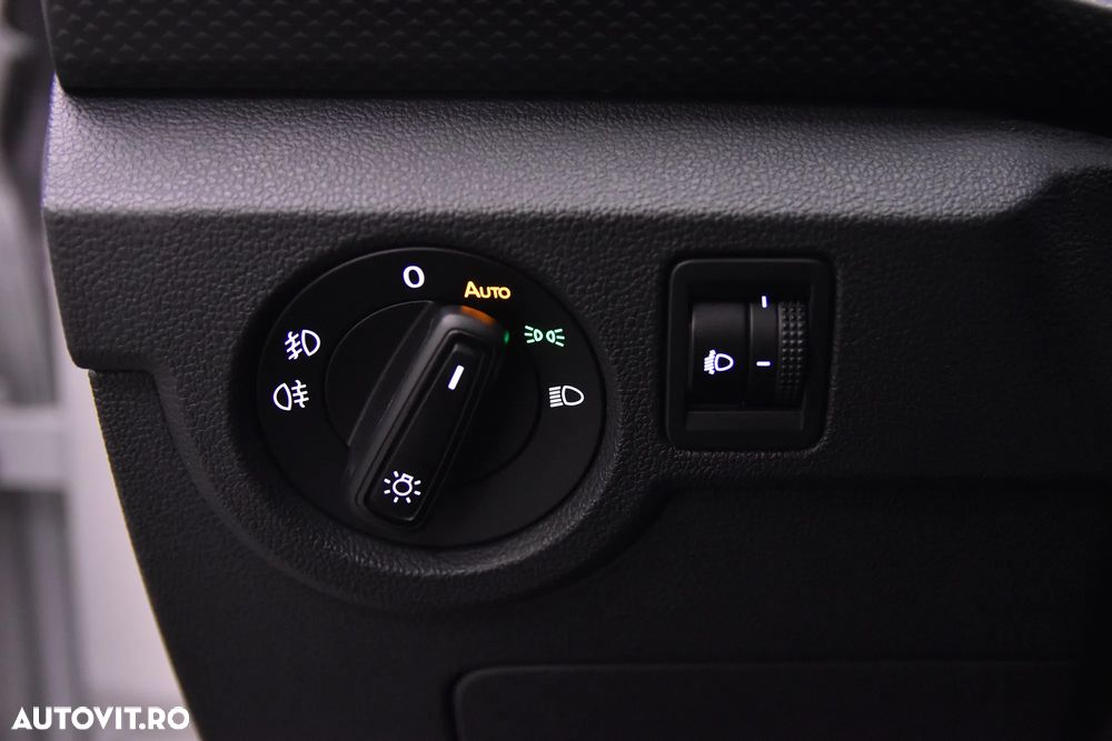 Volkswagen T-Cross - 15