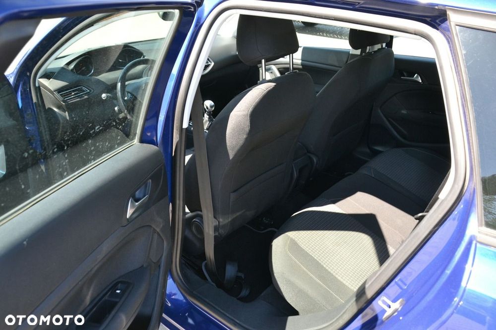 Peugeot 308 - 19