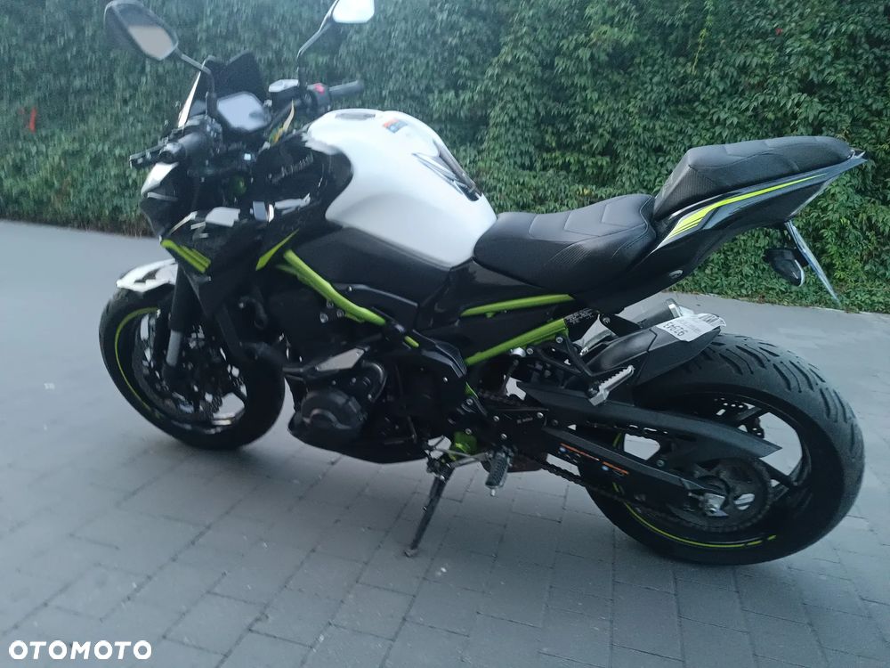 Kawasaki Z - 37