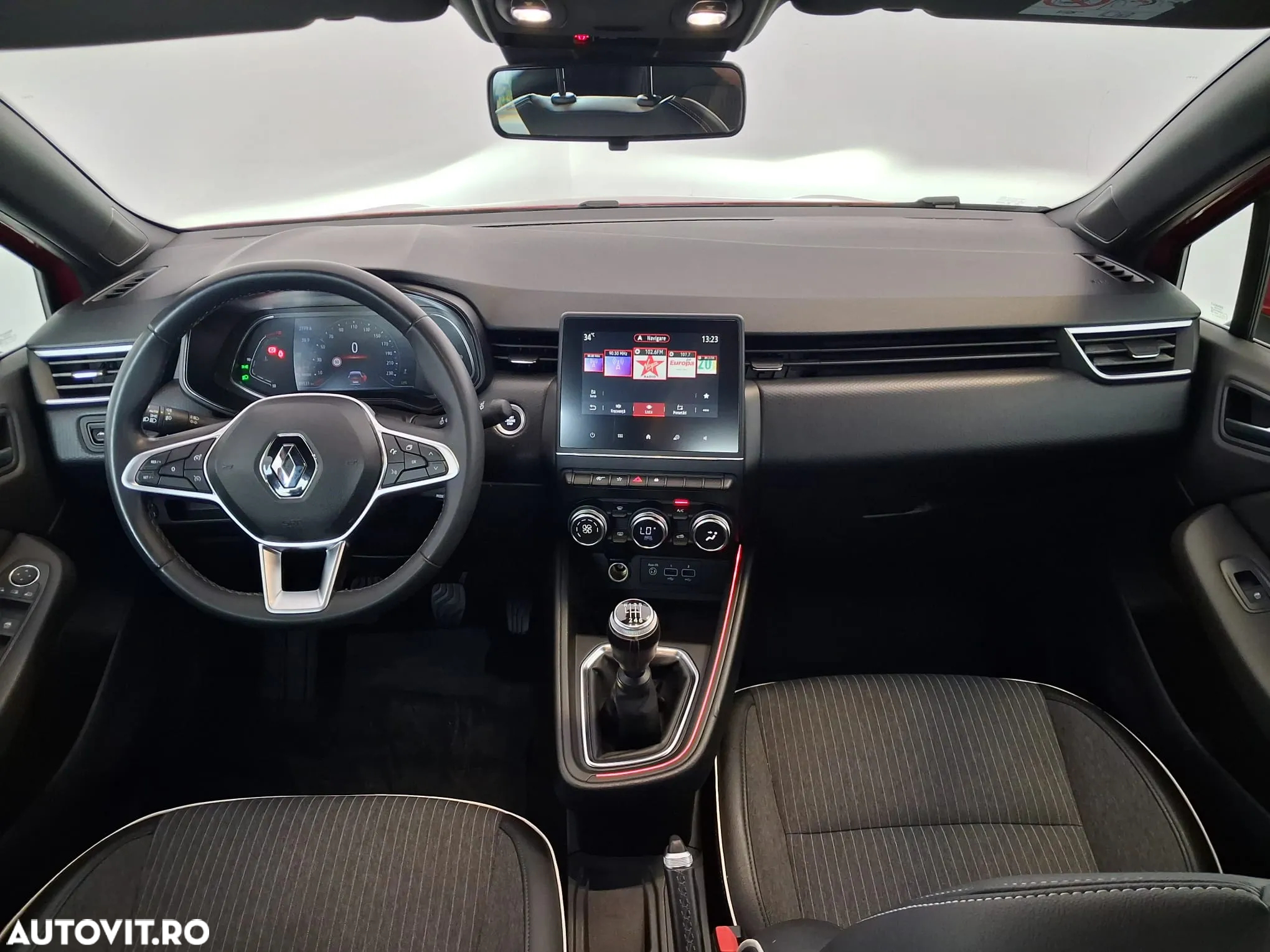 Renault Clio V 1.0 TCe 100 GPL Intens - 3