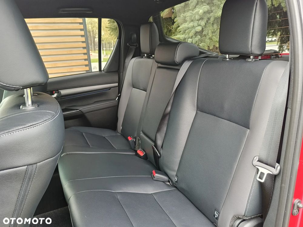 Toyota Hilux 2.8 D-4D mHEV Double Cab Invincible 4x4 - 7