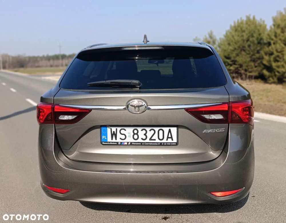 Toyota Avensis 2.0 D-4D Prestige - 5