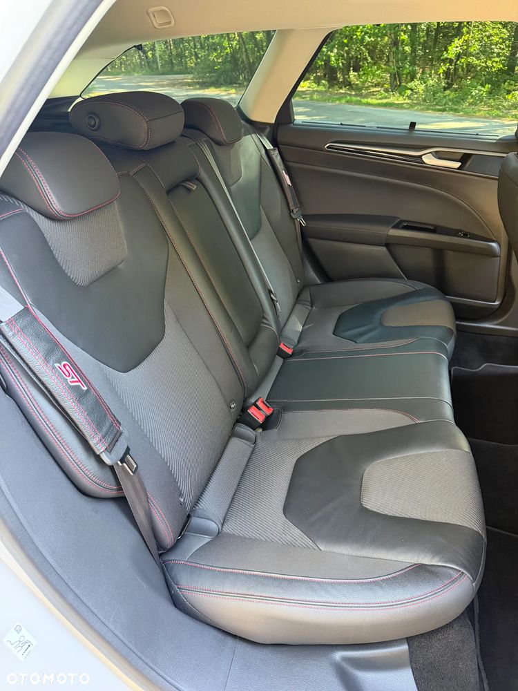Ford Mondeo 2.0 TDCi ST-Line - 10