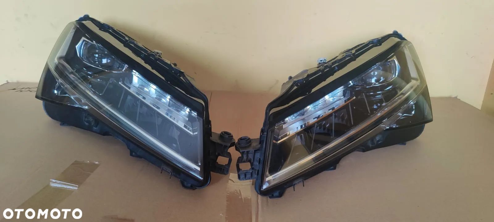 LAMPY LAMPA PRZEDNIE LEWA PRAWA PRZÓD SKODA SUPERB III 3 LIFT POLIFT 2019 CRYSTAL LIGHTING - 1