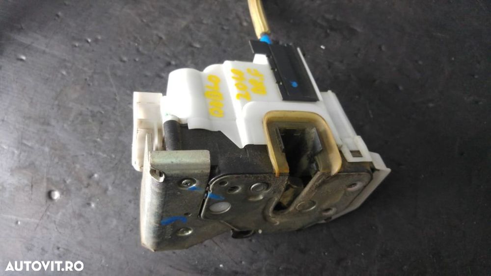 Broasca usa dreapta fata fiat doblo cargo 2 263 51817366 - 2