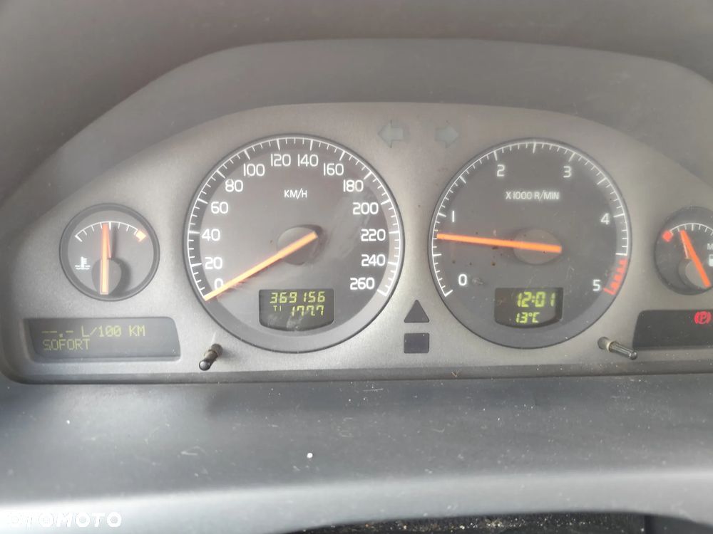 Volvo S60 2.4 D5 - 15