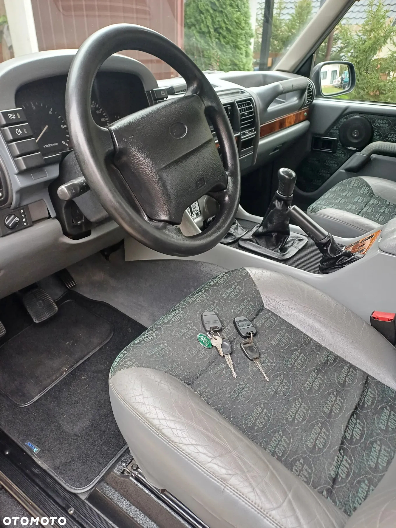 Land Rover Discovery 2.5 TDI - 18