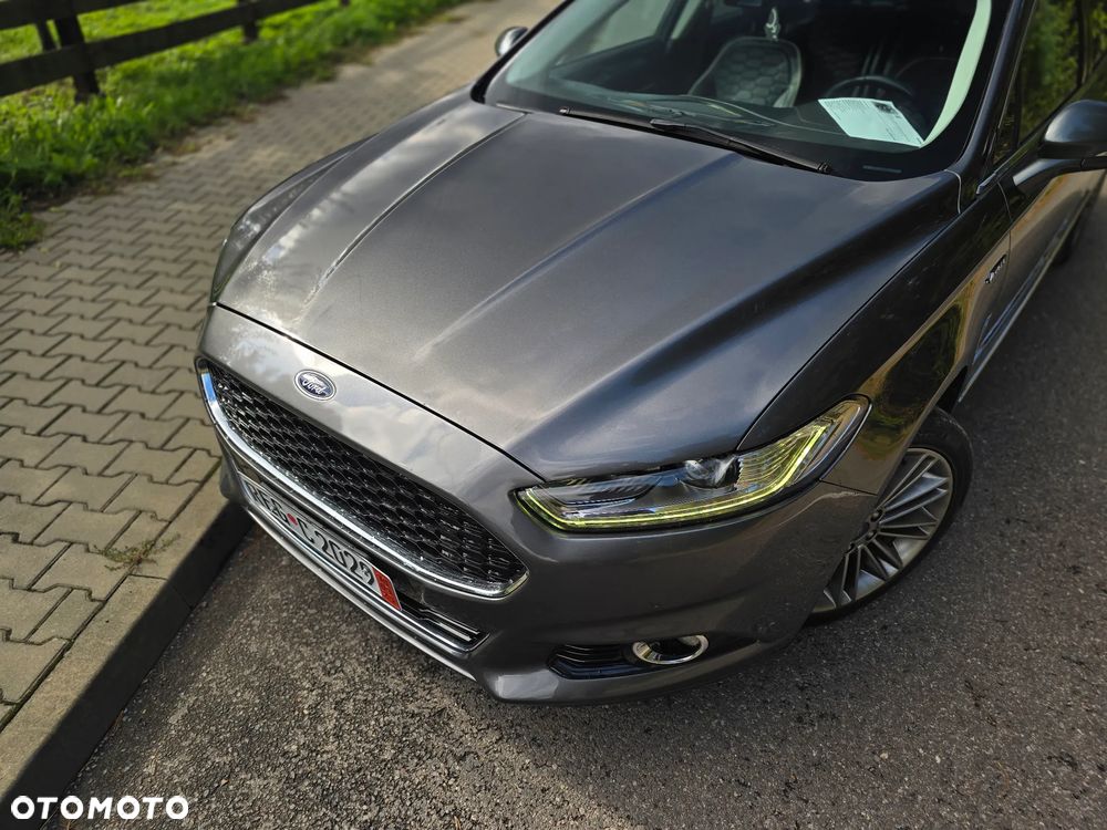 Ford Mondeo Vignale 2.0 Hybrid - 36
