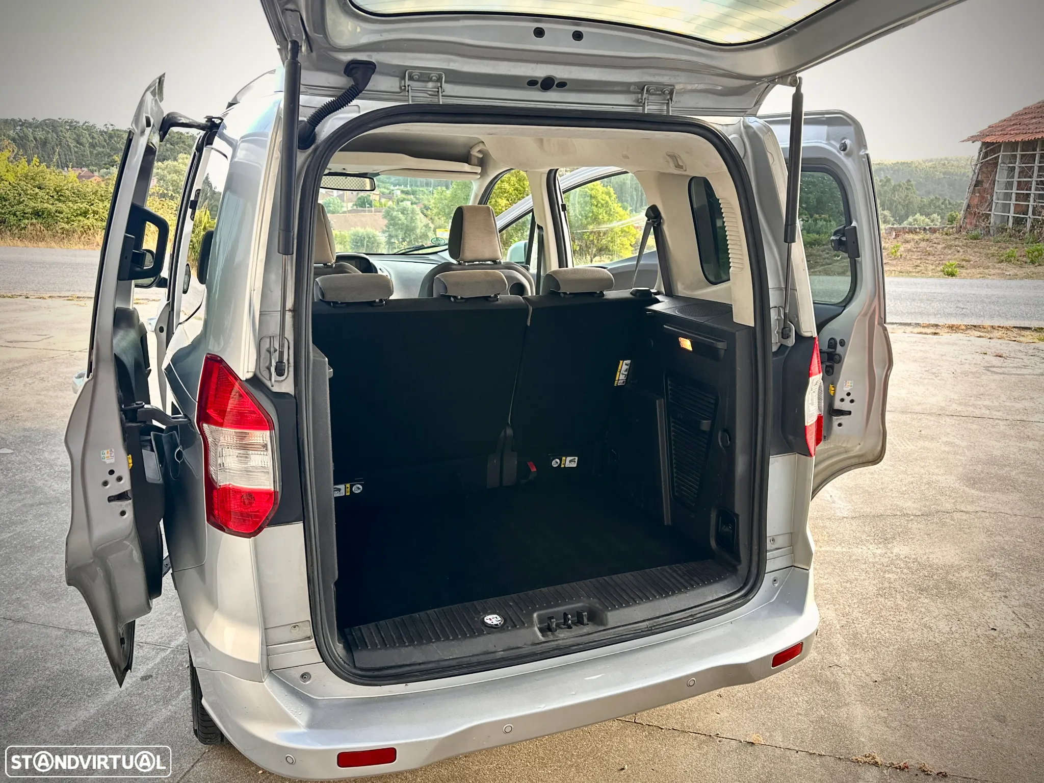 Ford Transit Connect 1.5 TDCi 220 L1 Trend - 5