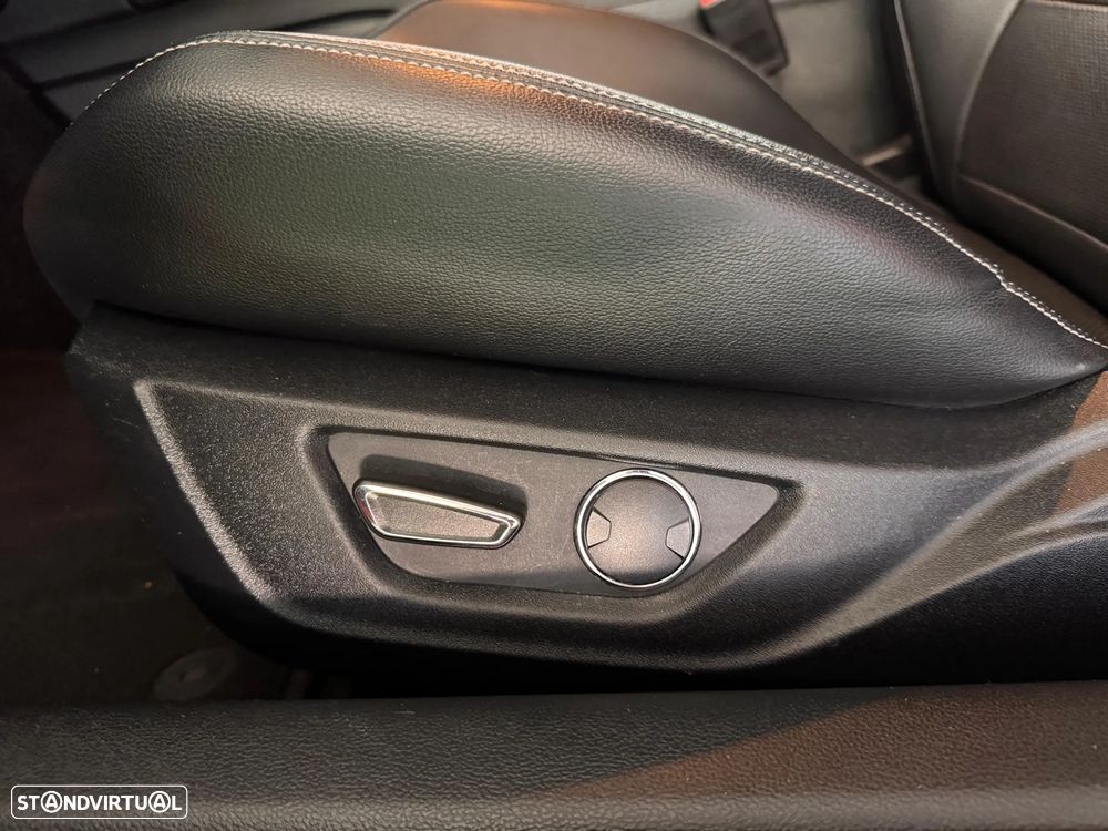 Ford Mustang 2.3i EcoBoost - 20