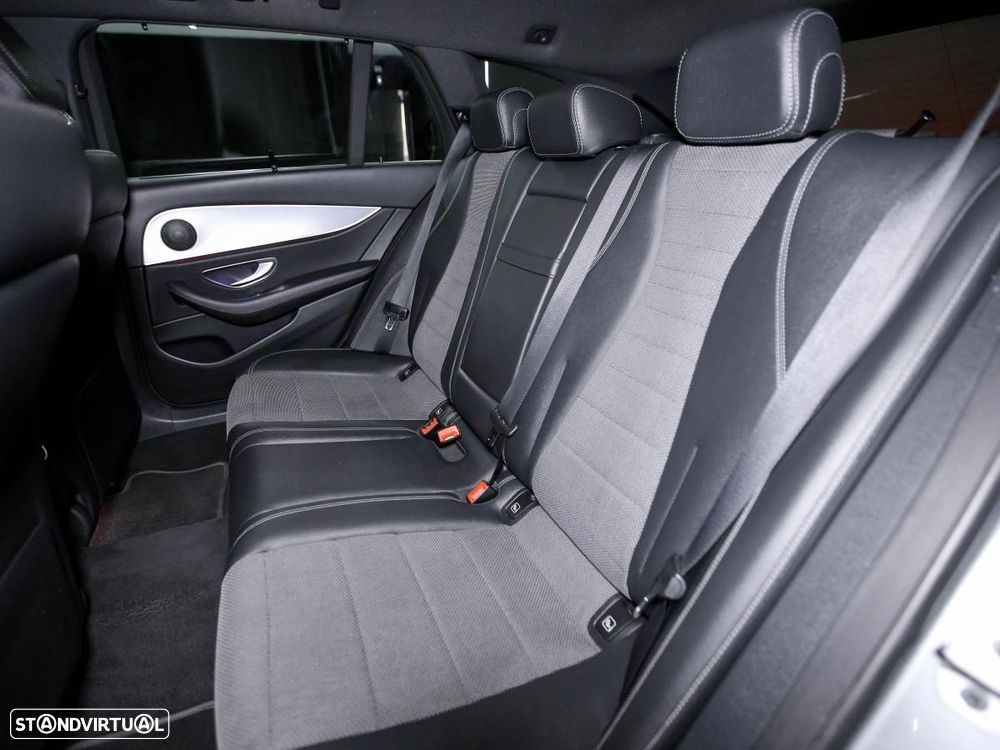 Mercedes-Benz E 300 de Avantgarde - 10