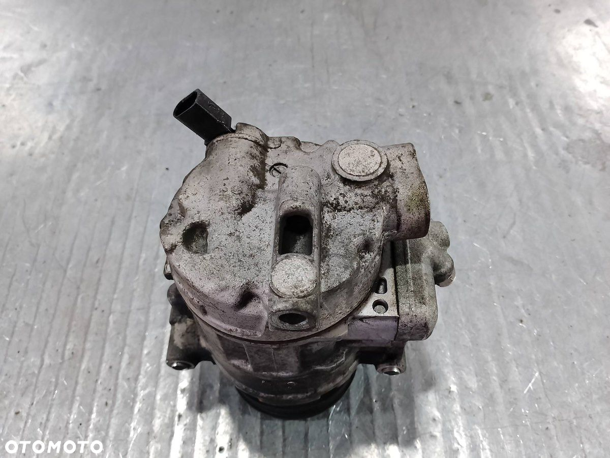 POMPA, SPRĘŻARKA KLIMATYZACJI AUDI A4 B8 1.8 TFSI - 4