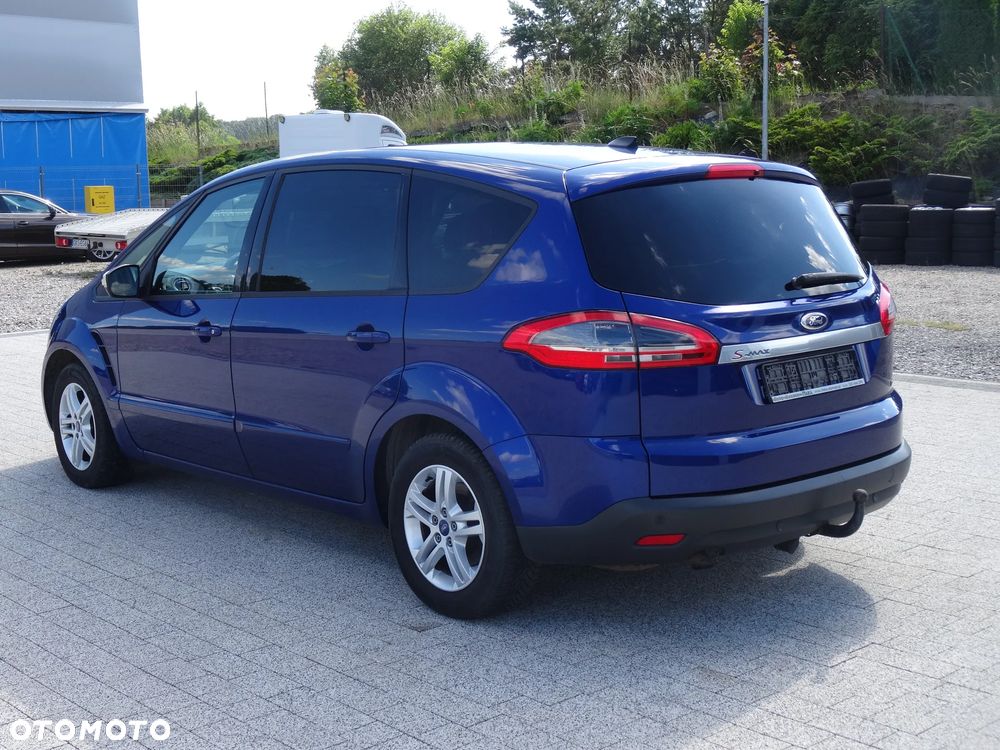 Ford S-Max - 8
