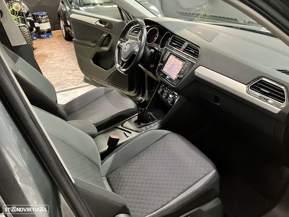 VW Tiguan 1.4 TSI Confortline - 33