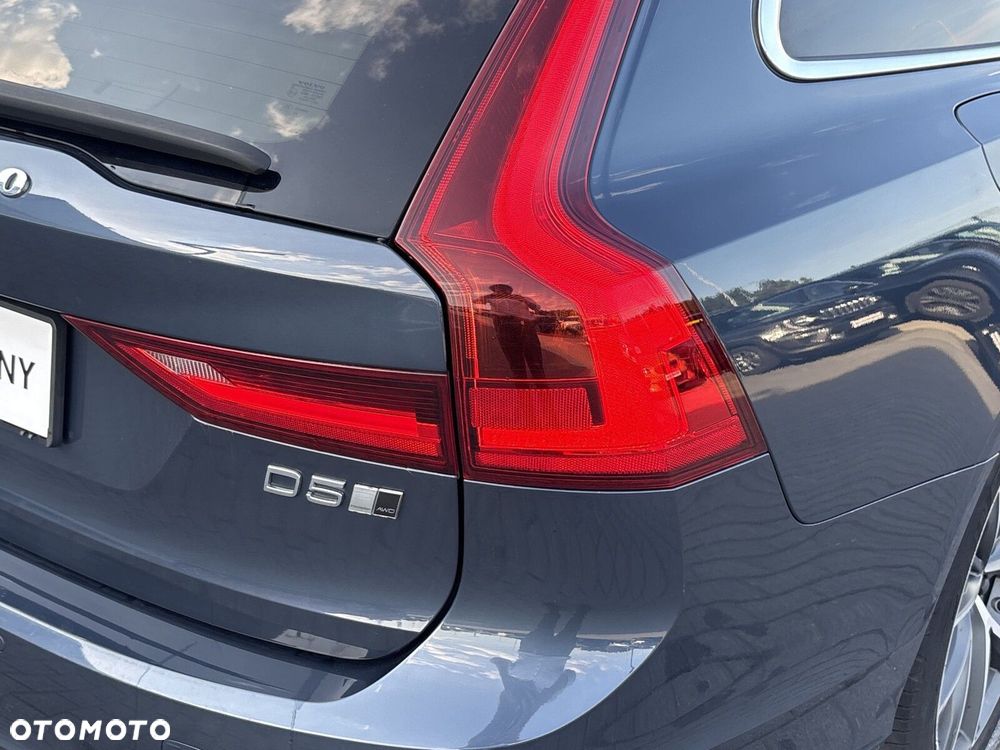 Volvo V90 B5 D AWD Inscription - 32