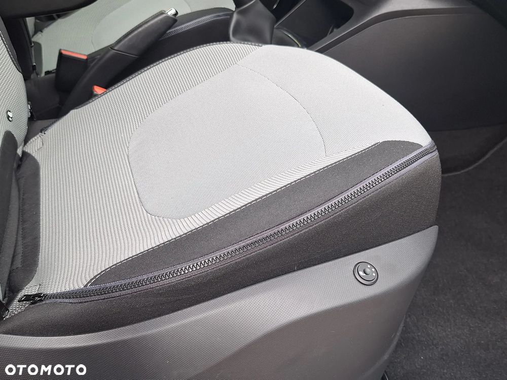Renault Captur ENERGY dCi 90 Start&Stop Helly Hansen - 6