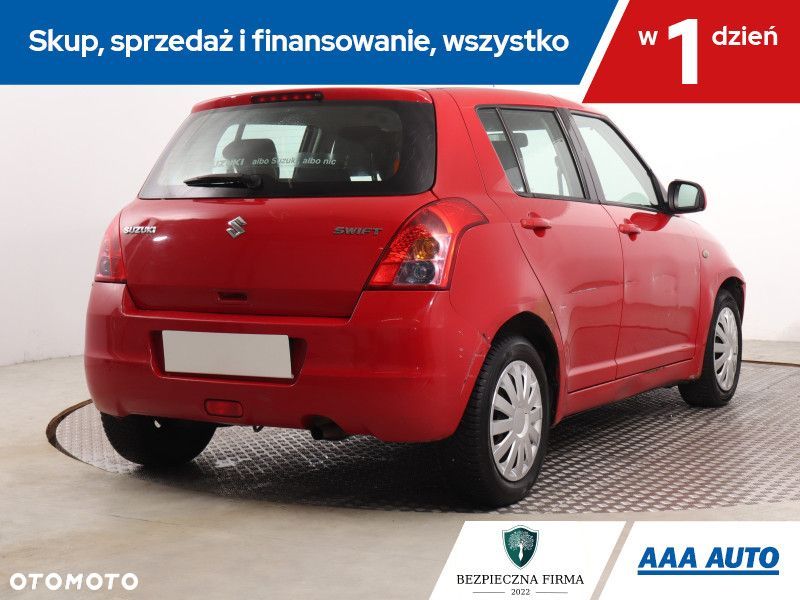 Suzuki Swift - 6