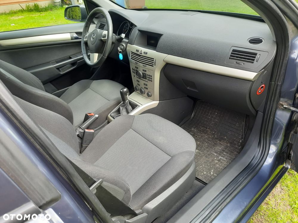 Opel Astra - 3