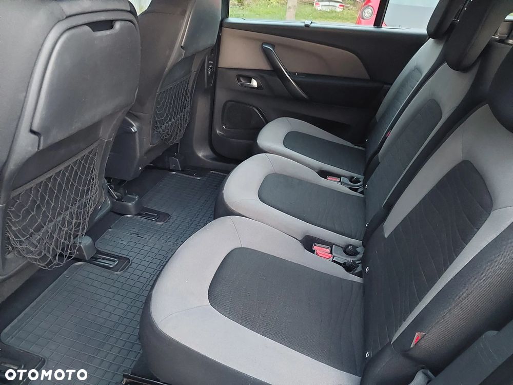 Citroën C4 Picasso e-HDi 115 Exclusive - 16