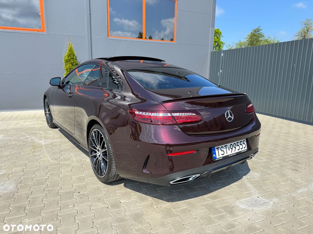 Mercedes-Benz Klasa E 300 d 4Matic 9G-TRONIC AMG Line - 21