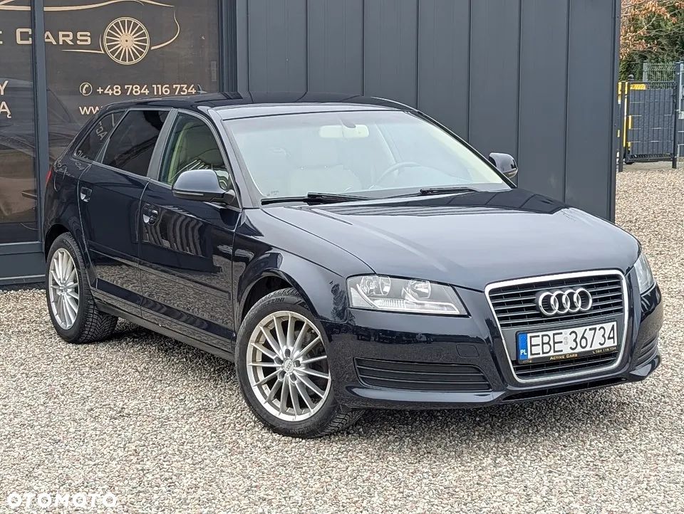 Audi A3 Sportback 2.0 TDI Ambiente - 10