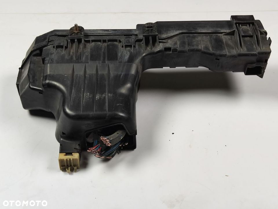 LEXUS ES 3.0i Skrzynka Bezpieczników - 6