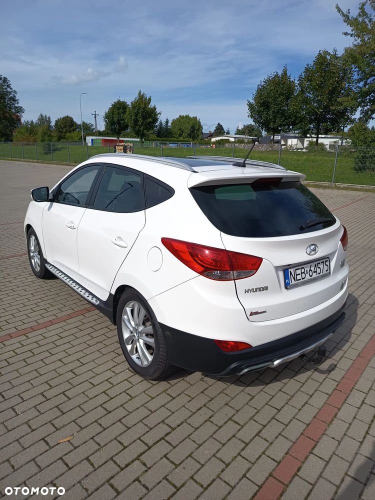 Hyundai ix35 2.0 CRDi 4WD Automatik Premium - 2
