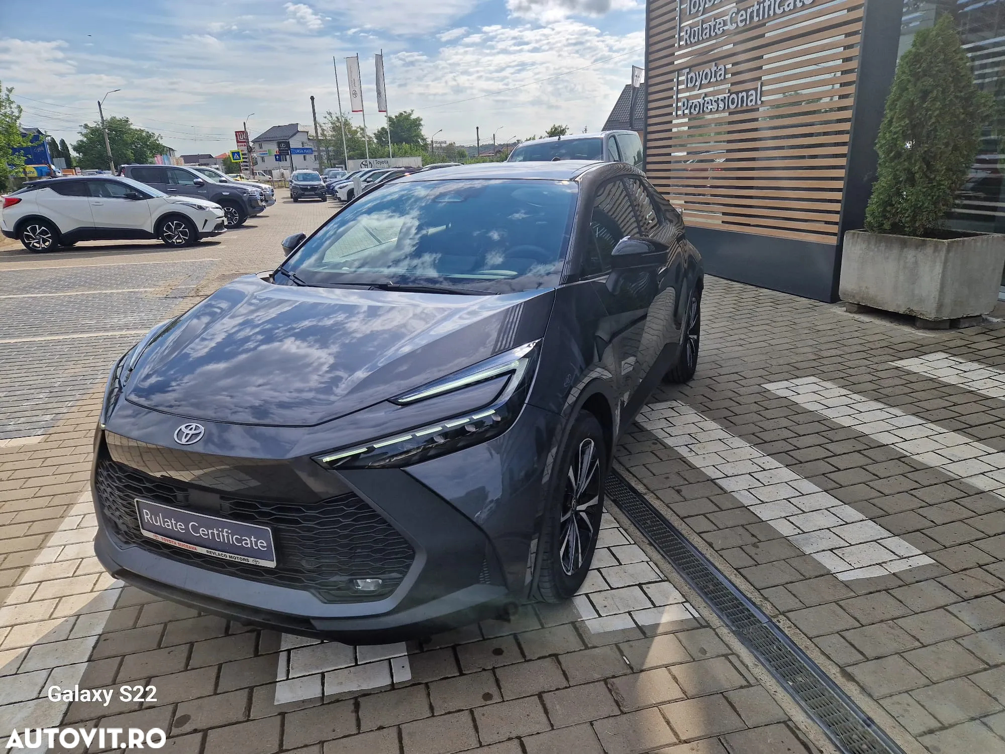 Toyota C-HR - 3