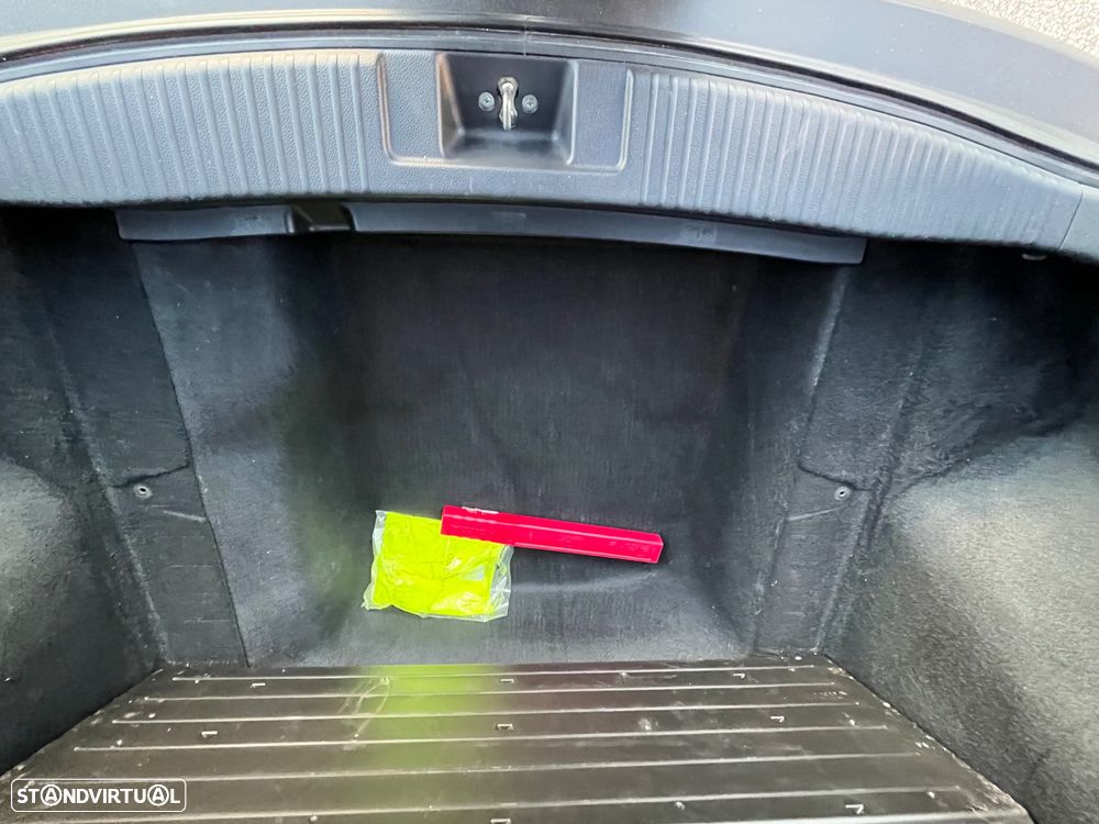 Honda HR-V 1.6 i-DTEC Elegance+Connect Navi - 37