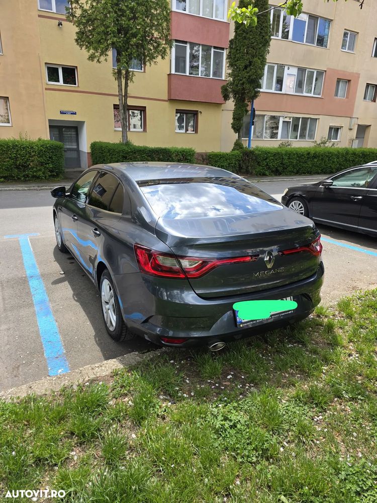 Renault Megane - 2