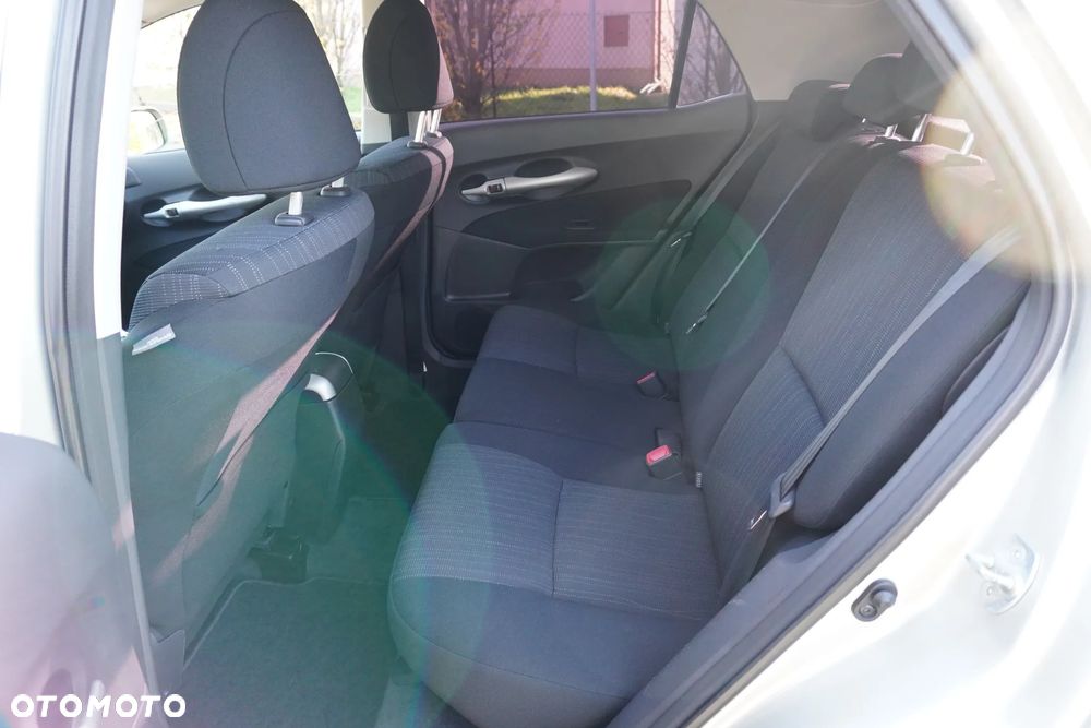 Toyota Auris 1.6 VVT-i Premium MM - 10