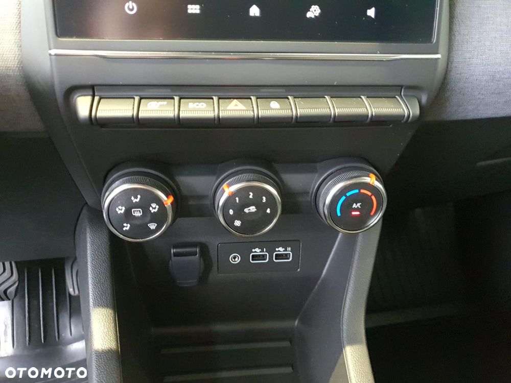 Renault Clio 1.0 TCe Evolution - 15