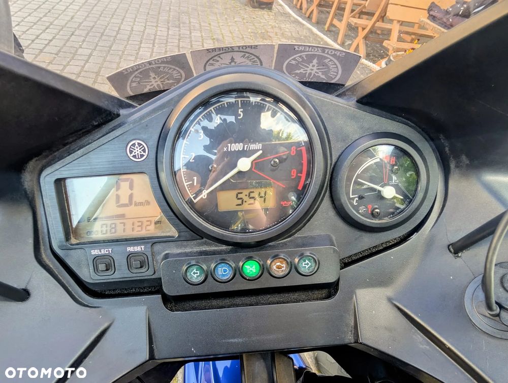 Yamaha TDM - 9