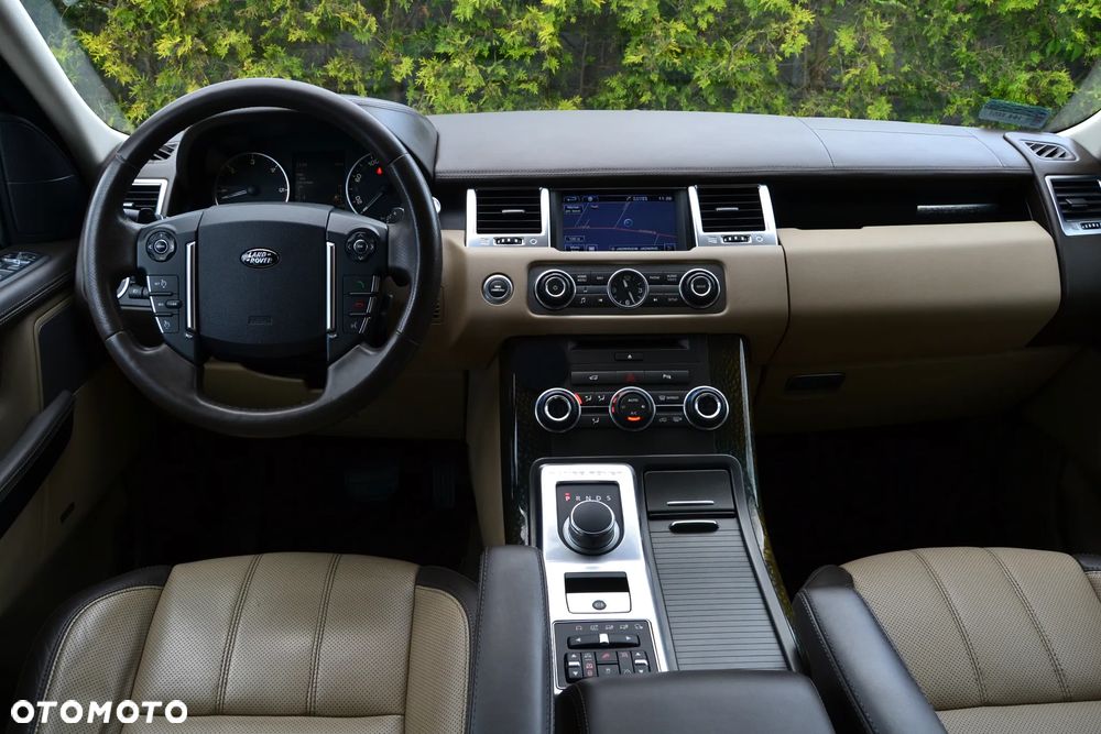 Land Rover Range Rover Sport SDV6 Autobiography - 40