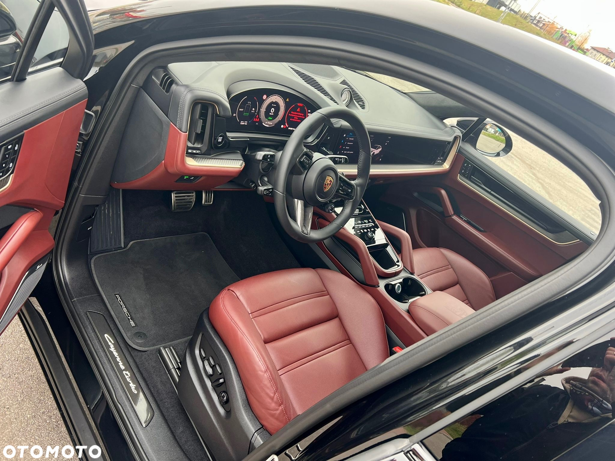 Porsche Cayenne Turbo S E-Hybrid - 10