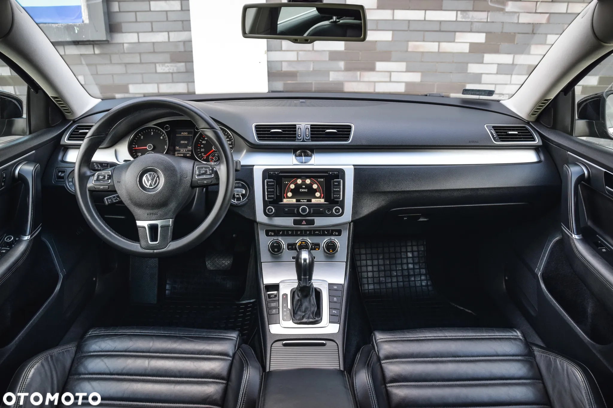 Volkswagen Passat 2.0 TDI Highline DSG - 28
