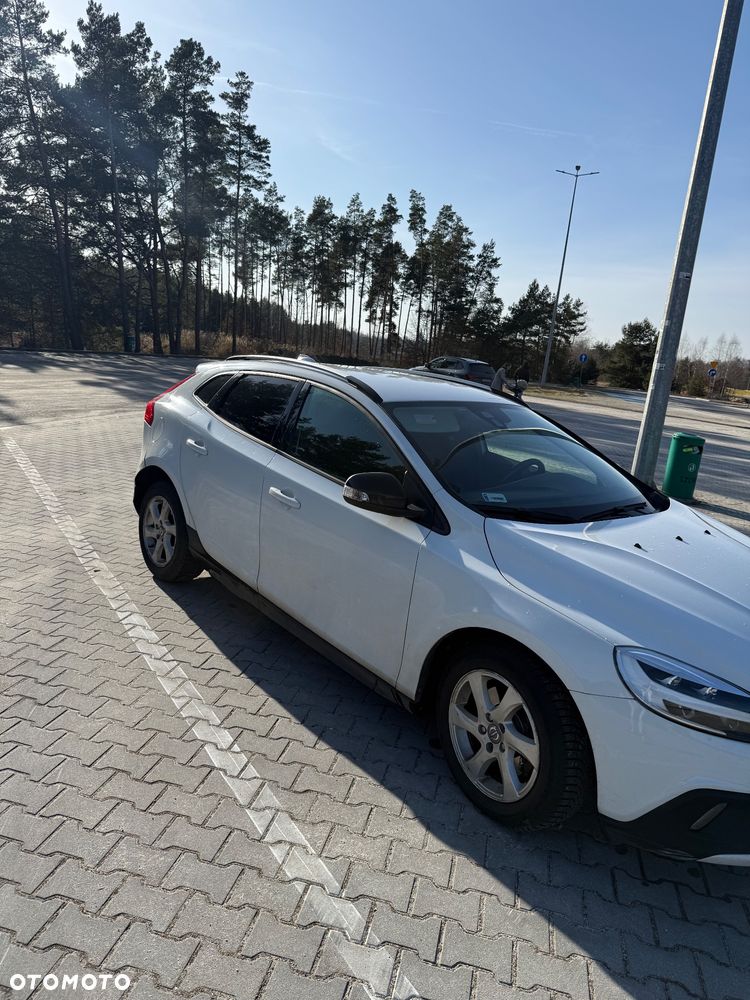 Volvo V40 Cross Country - 2