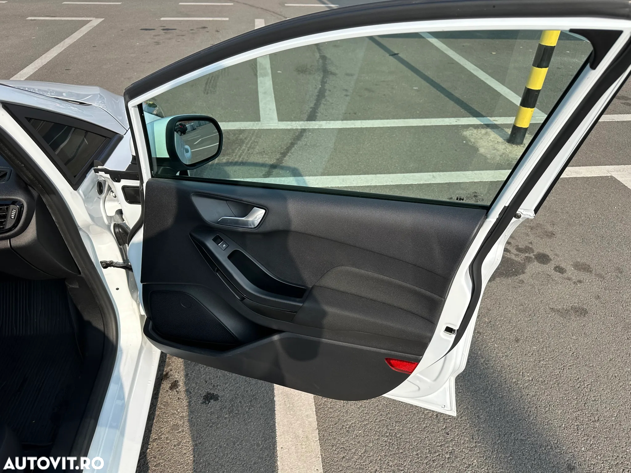 Ford Fiesta 1.0 EcoBoost Trend - 20