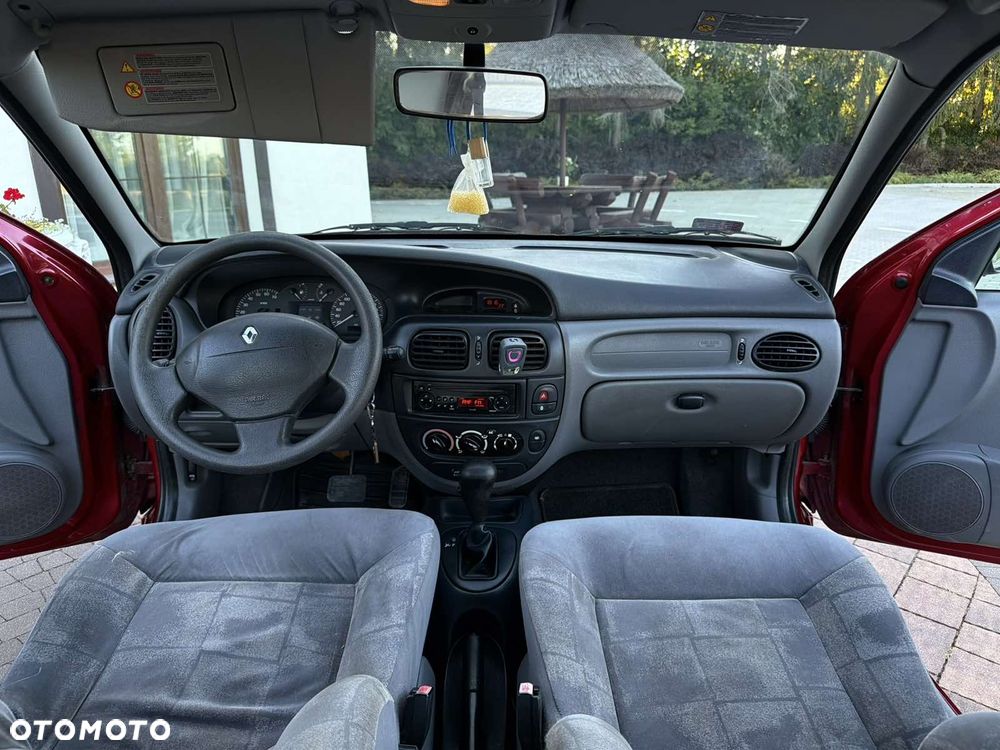 Renault Megane - 9