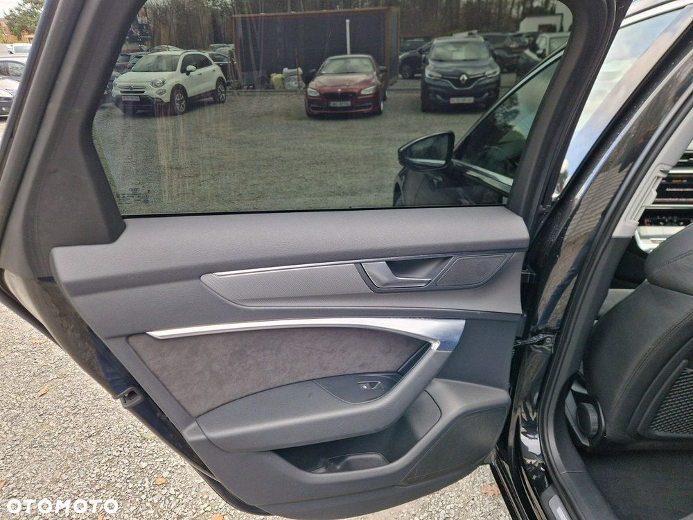 Audi A6 Avant - 14