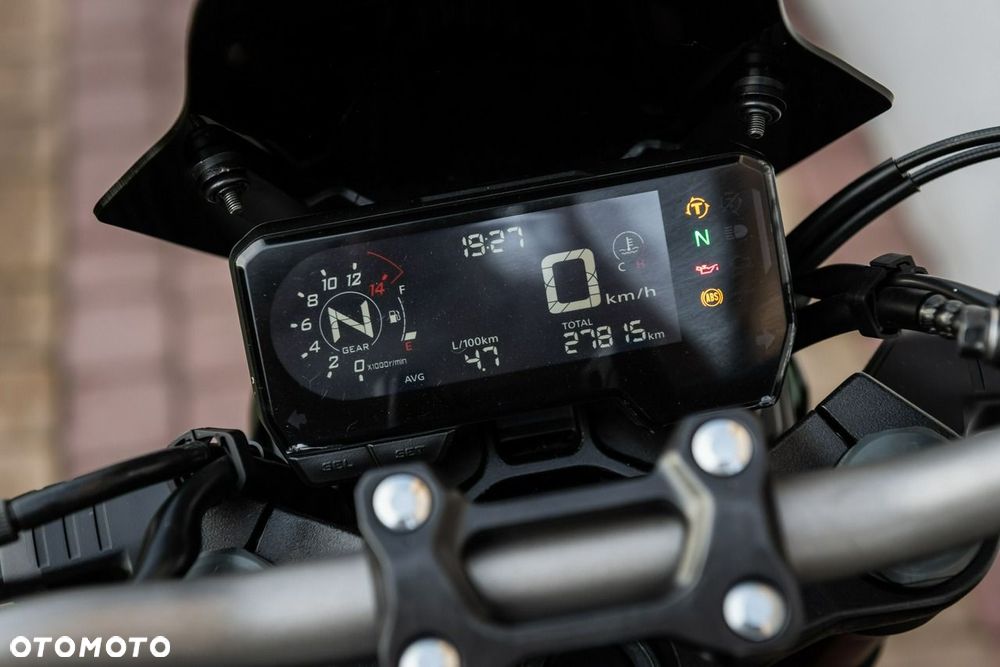 Honda CB - 7