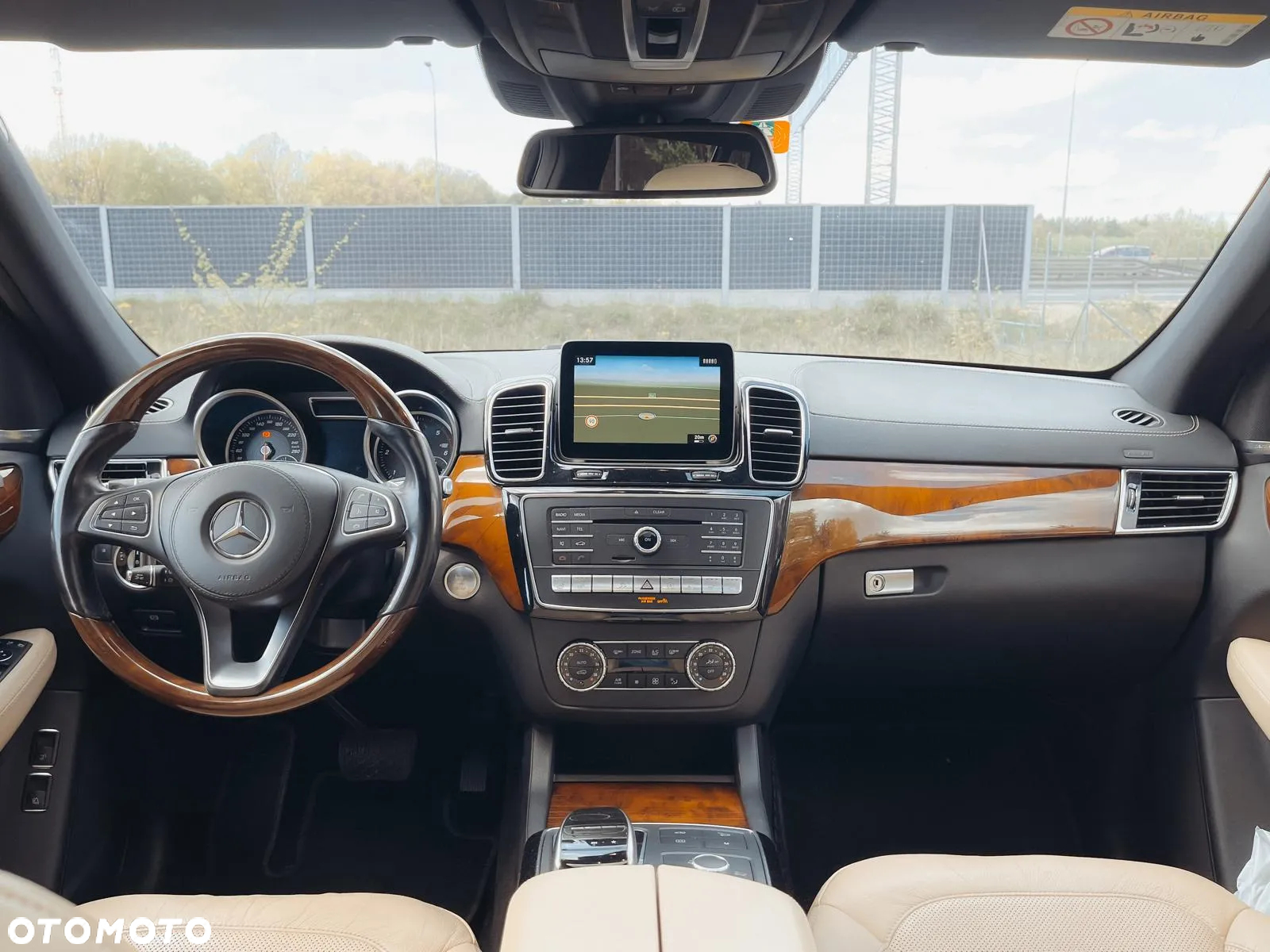Mercedes-Benz GLS 350 d 4-Matic - 6