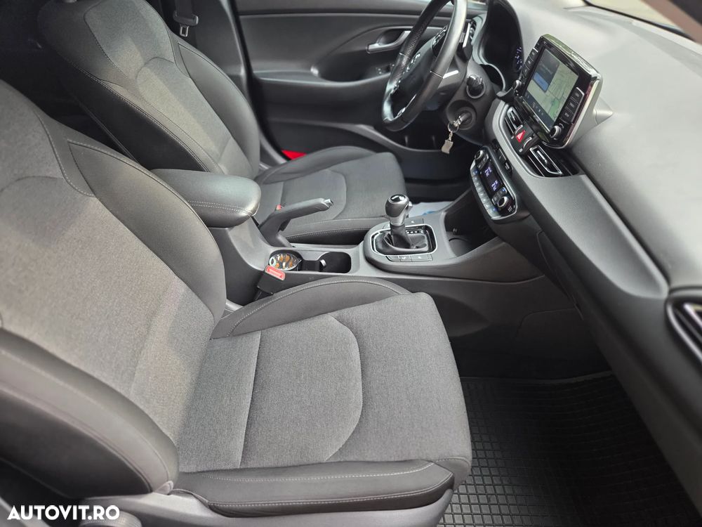 Hyundai i30 - 9