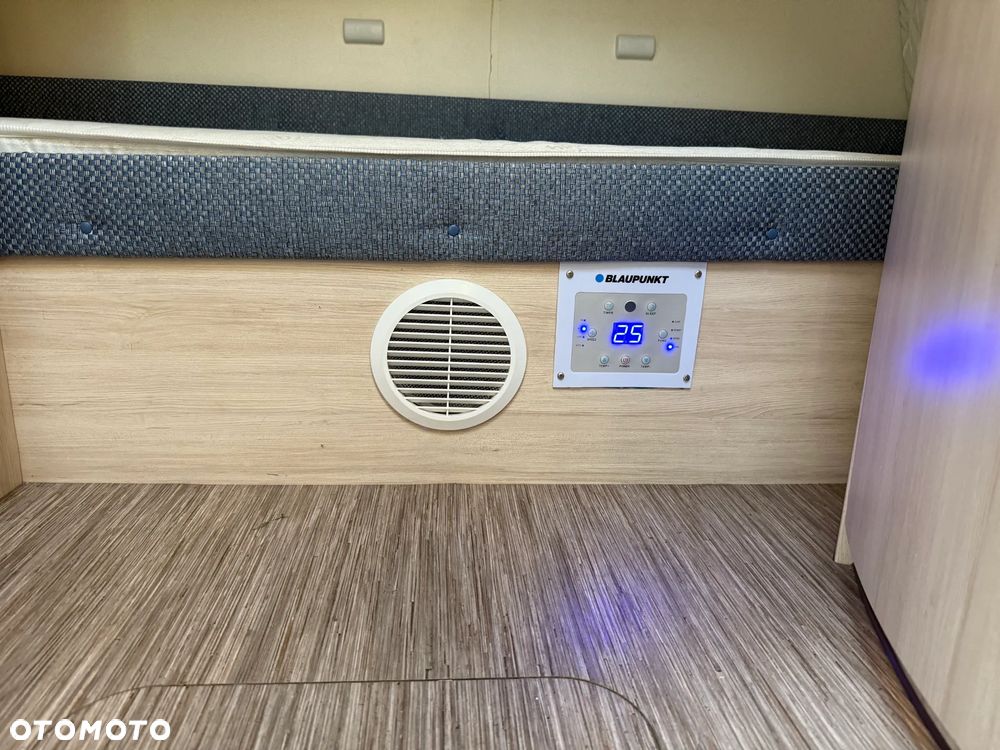 Hobby Kamper,camper I właściciel garażowany 6-osób - 38