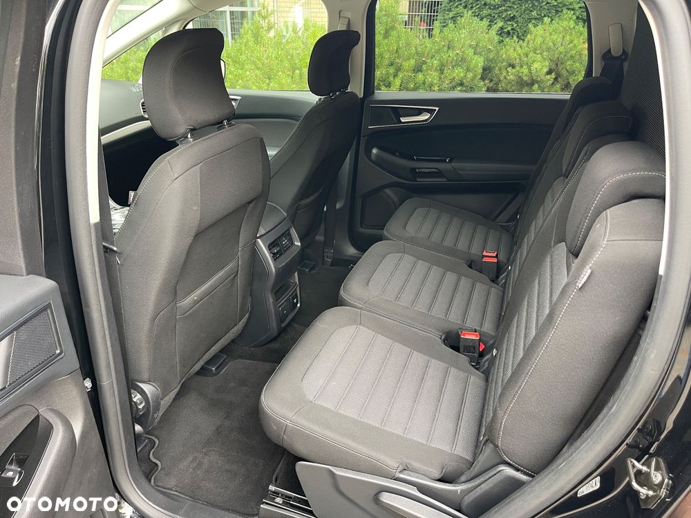 Ford S-Max - 22