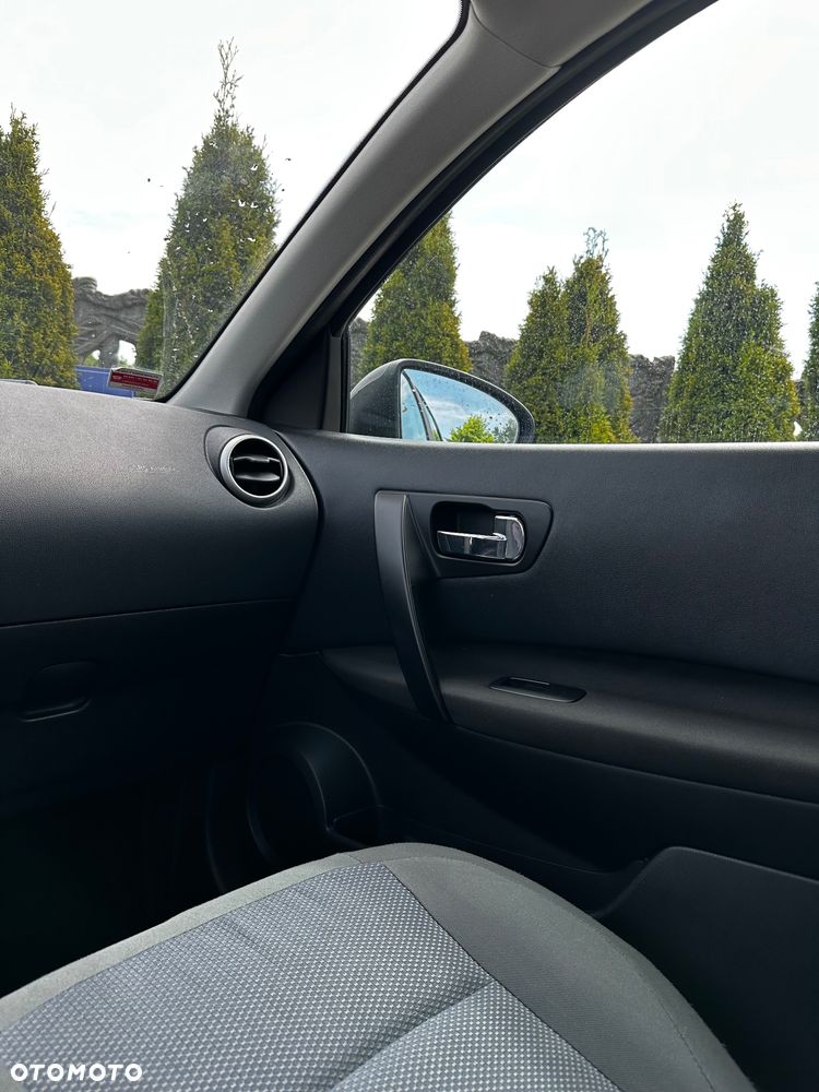 Nissan Qashqai 1.6 visia - 26