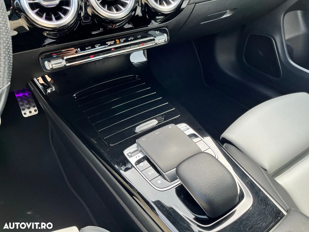 Mercedes-Benz CLA 200 - 17