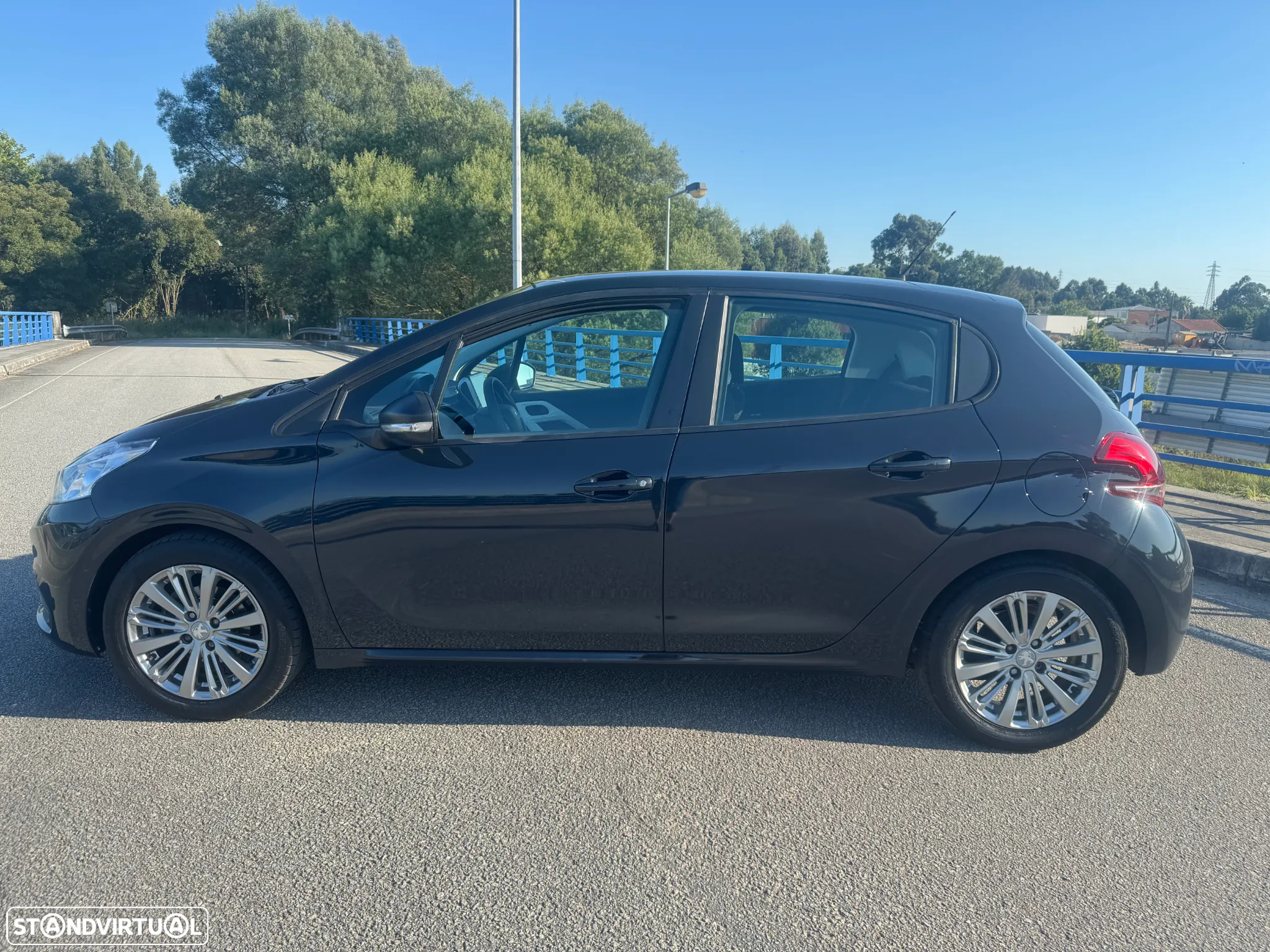 Peugeot 208 PureTech 68 Like - 8