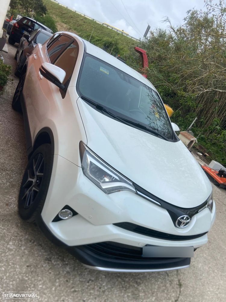Toyota RAV4 2.0 D-4D Comfort - 5